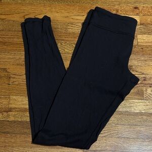 Ivivva solid black girls full length activewear yoga leggings